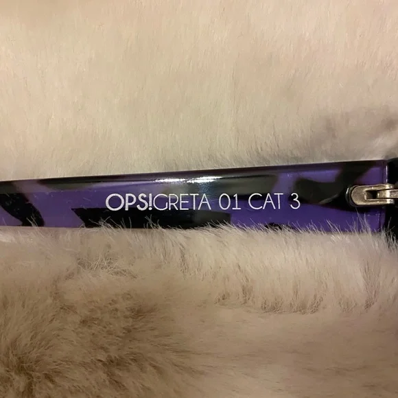 OpsObjects Cat eye Sunglasses - Picture 4 of 5